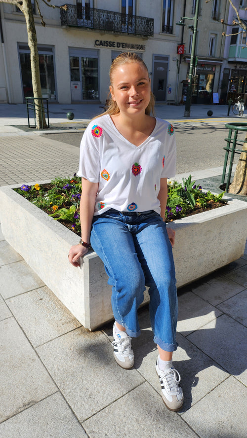 T-shirt blanc brodé coeurs